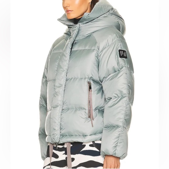 New-HOLDEN
Down Puffer Jacket - Picture 7 of 16